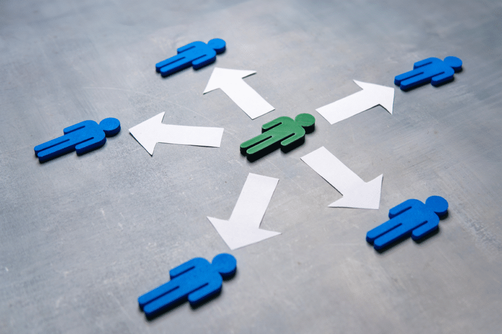 Green figure surrounded by blue shapes and directional arrows representing interaction through a centralized Approach.
