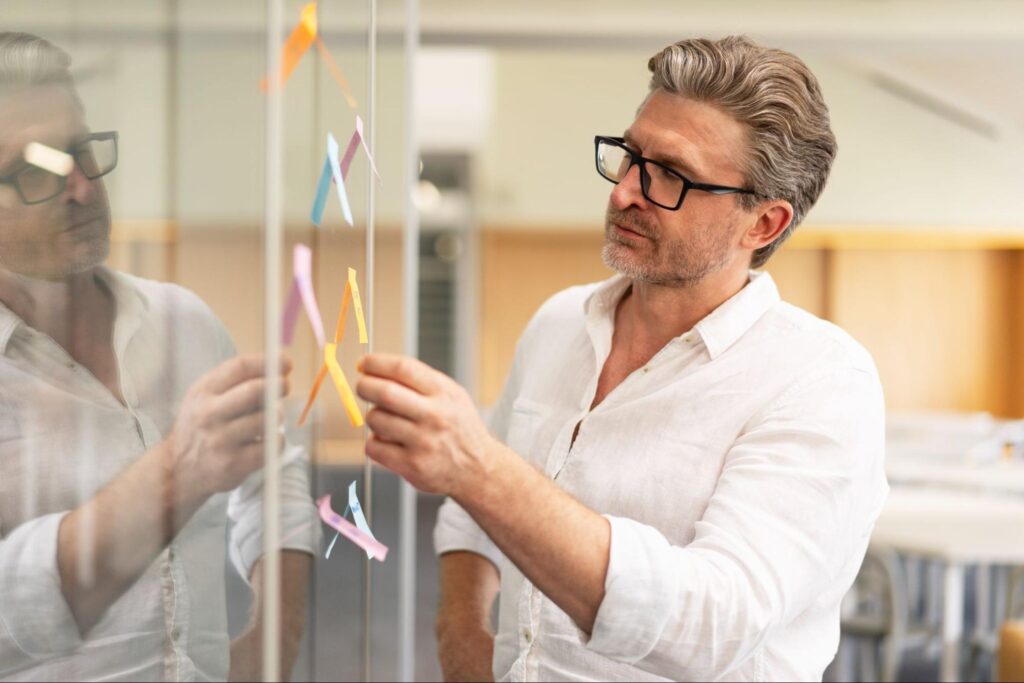 Creative ways to use sticky notes for office organization and brainstorming.